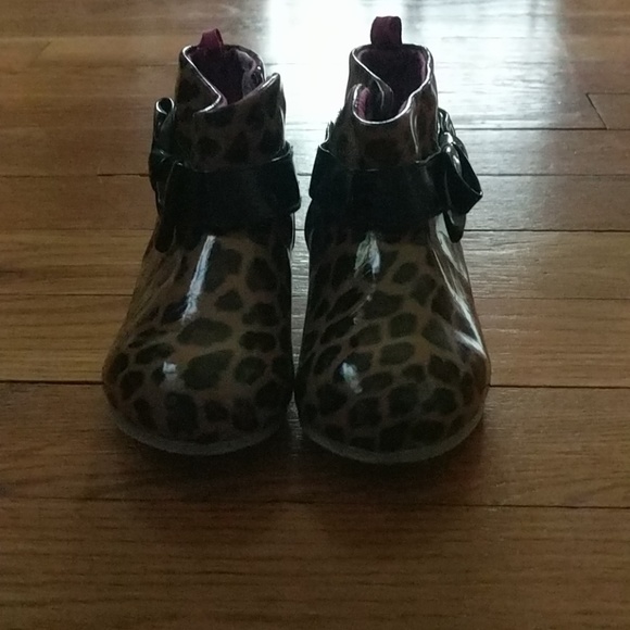 **3 for $10** Koala Kids leopard boots - Picture 2 of 6